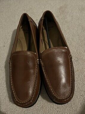DOCKERS SLIP ON LOAFERS CATALINA SADDLE TAN LEATHER 8.5W